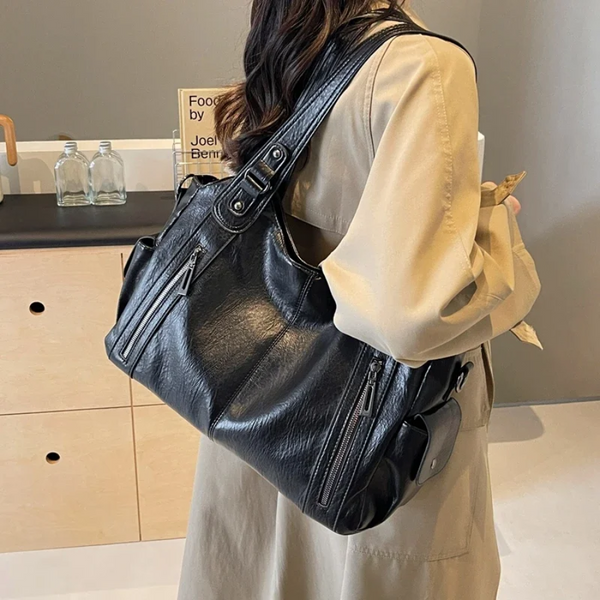 Chic Amber Shoulder Bag Elegant Design