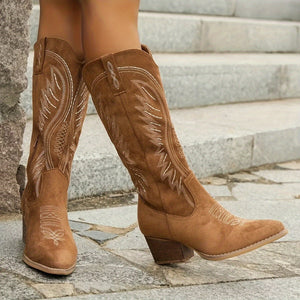 Stylish Ladies' Cowboy Boots with Chunky Heel