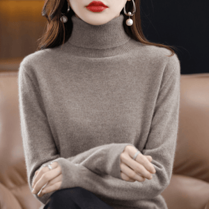 Luxurious Women's Cashmere Turtleneck Sweater