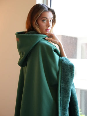 Cozy Sherpa Hoodie Blanket – Ultimate Comfort Cocoon