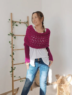 Stylish Boho Knitted Wrap – Cozy and Versatile for All Seasons