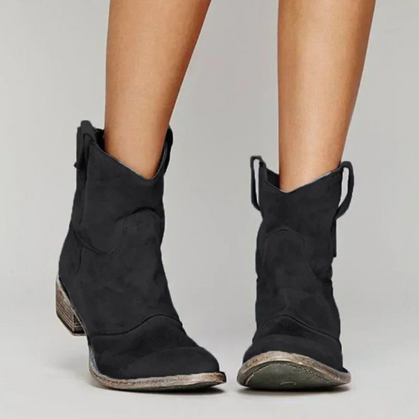 Stylish Women's Pointed Toe Boots