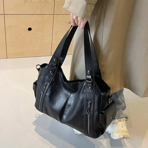 Chic Amber Shoulder Bag Elegant Design