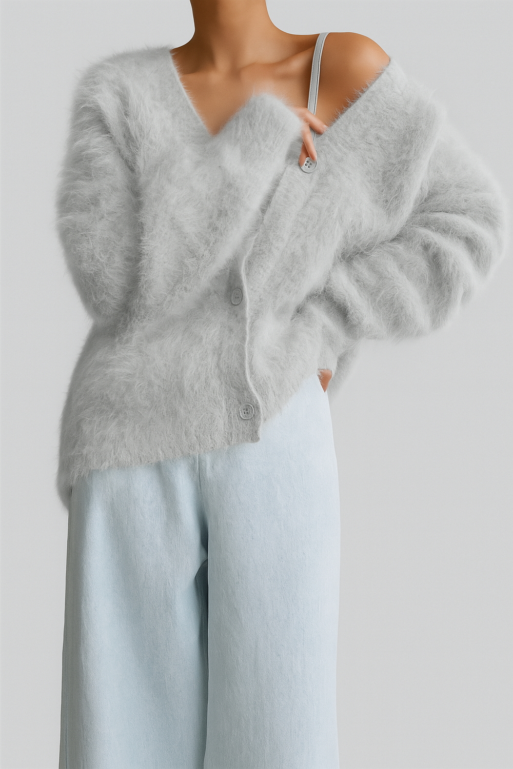 Elegant Women's Fine Wool Cardigan