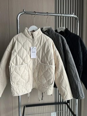 Stylish Pocket-Detail Casual Jacket