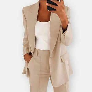Stylish Women's Trouser Suit Ensemble